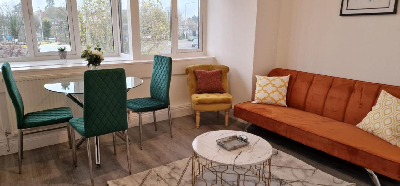 1 Bedroom Apartment - Flitwick - Contractor Friendly - Tourist Ready - Full Kitchen - Wifi - Smart Tv - Sofa Bed - Free Parking - Ideal For Short Or Long Stays Ngoại thất bức ảnh
